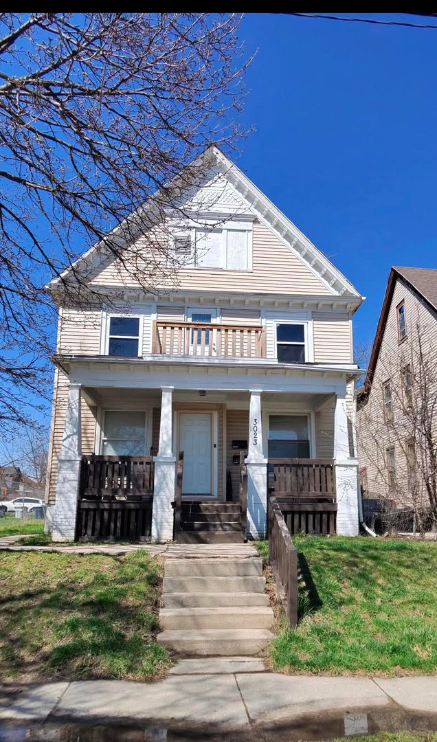 Milwaukee Apartment: 3023 North 14th Street