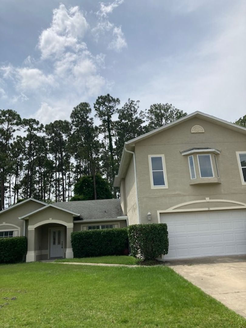 Palm Coast House: 21 Bennett Ln