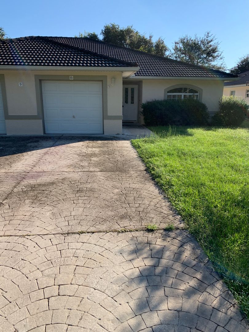 Palm Coast Apartment: 9 Rainbow Lane