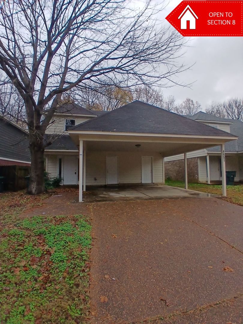 Memphis House: 4651 Addington Dr.