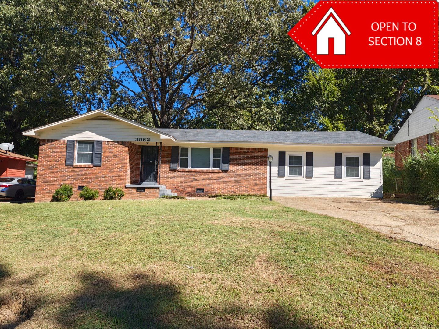 Memphis House: 3962 Sloan St.