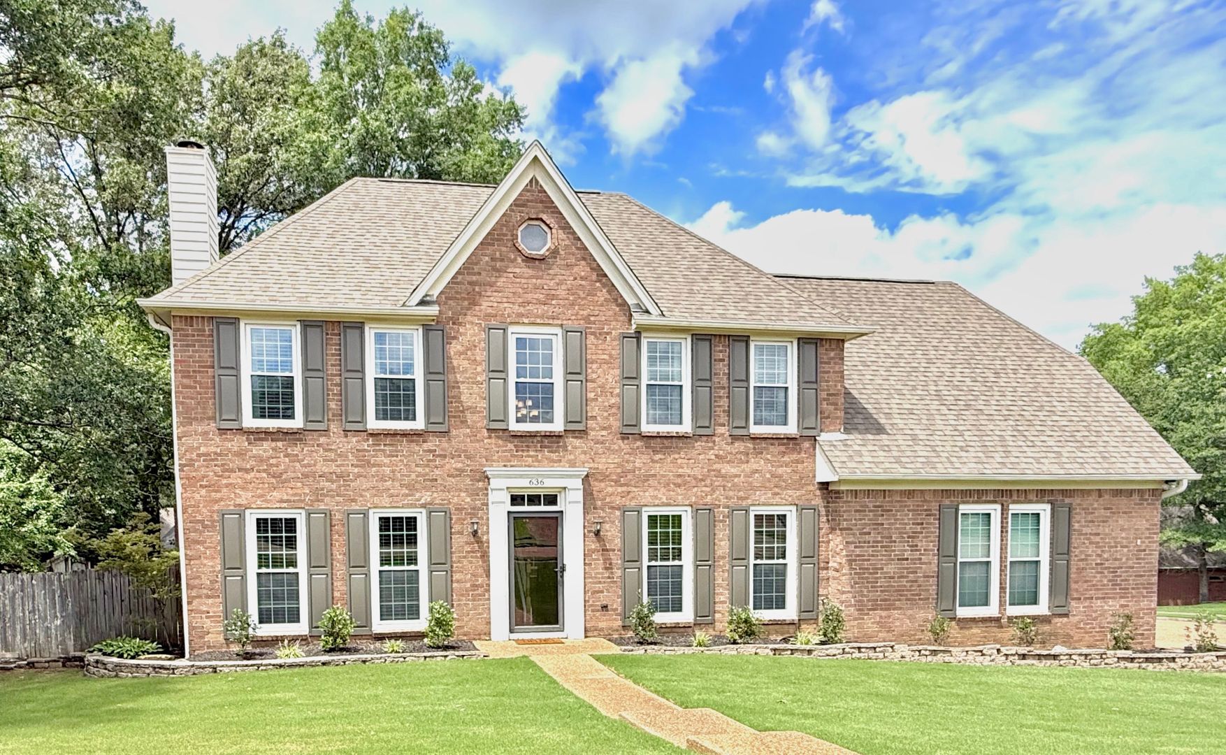 Collierville House: 636 Sydney Bender Ln.
