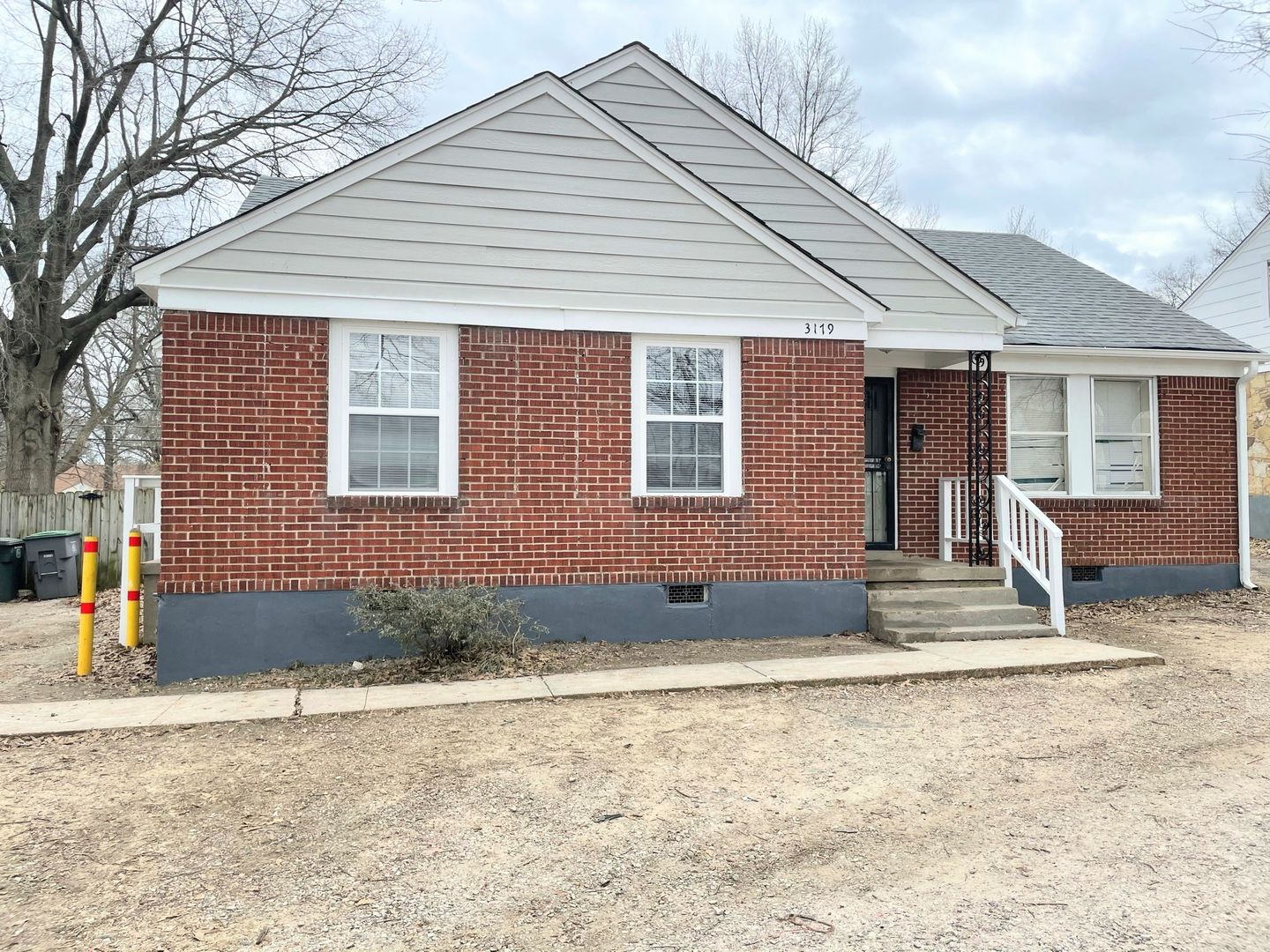 Memphis House: 3179 Jackson Ave.
