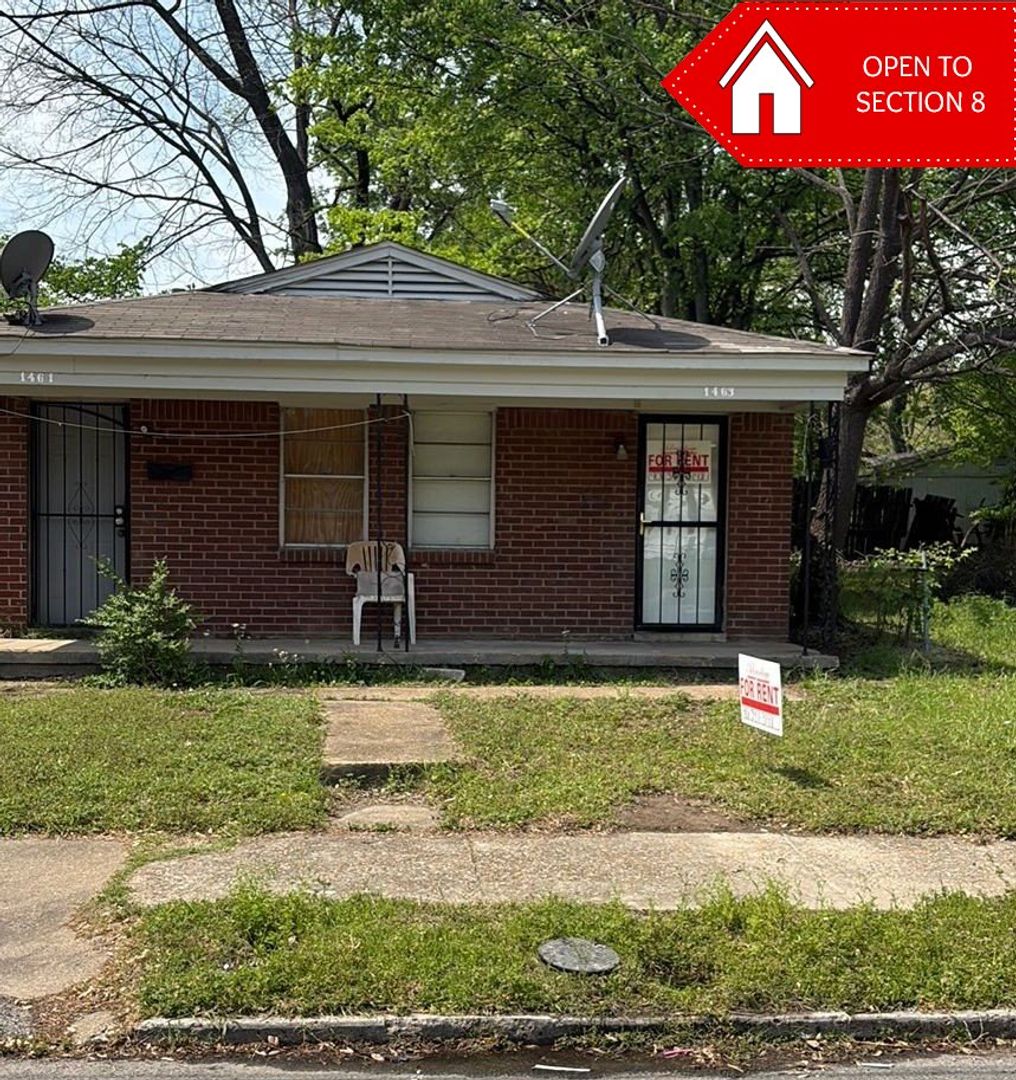 Memphis House: 1463 Boxwood St.