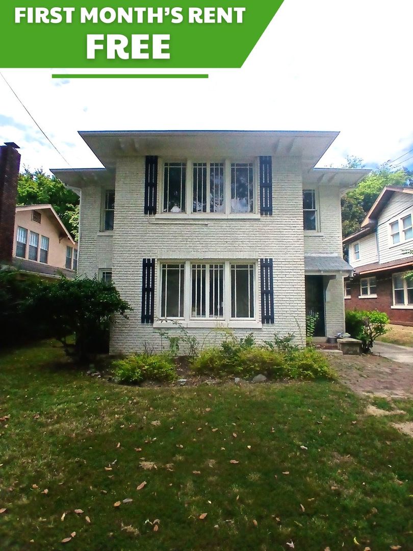 Stunning 3 Bedroom 2 Bath | Midtown | Includes Appliances - $99 Move In Special