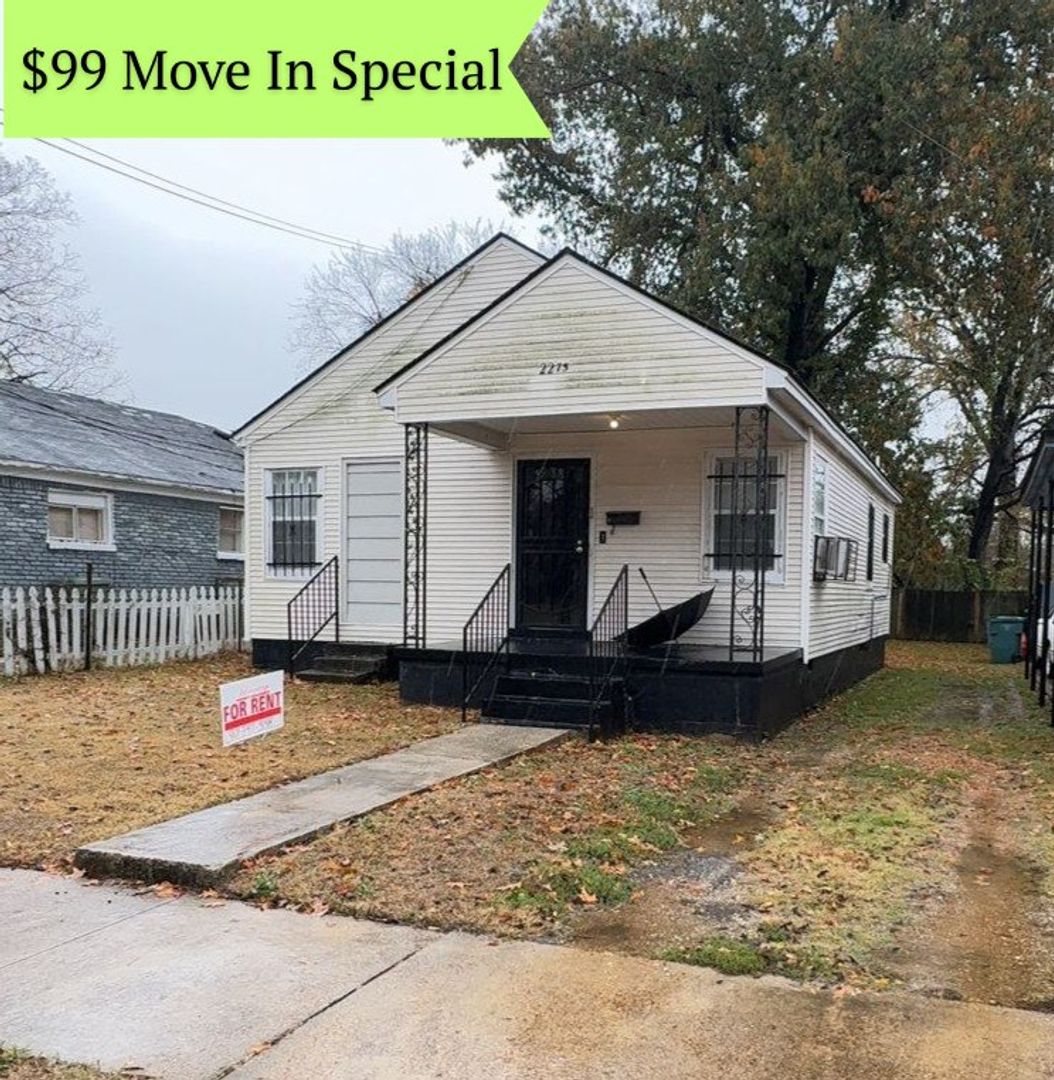 Memphis House: 2275 Norman Ave.