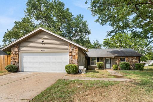 6070 Whisper Valley Dr. Memphis, TN 38141 – photo 1