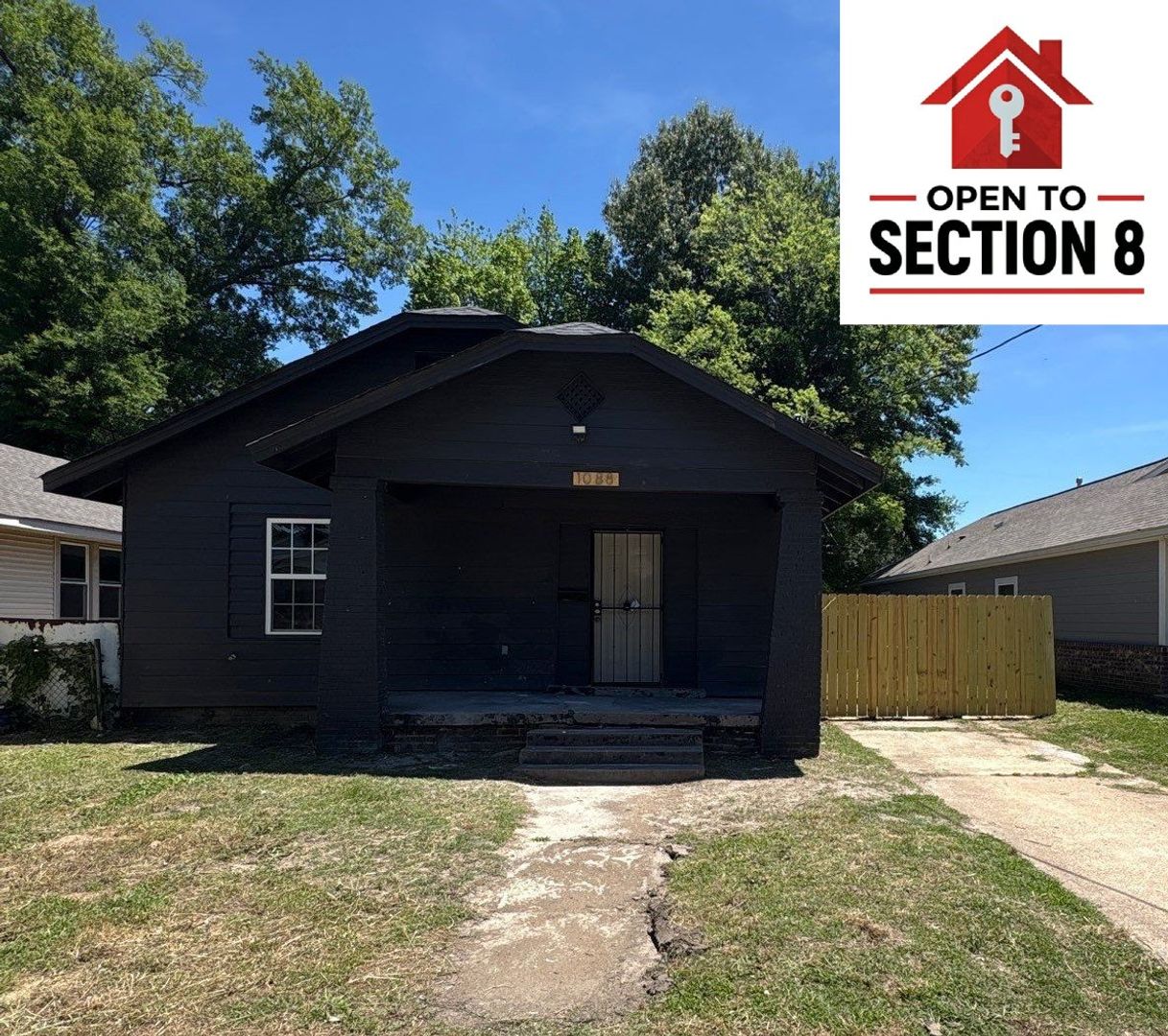 Memphis House: 1088 Kney St.
