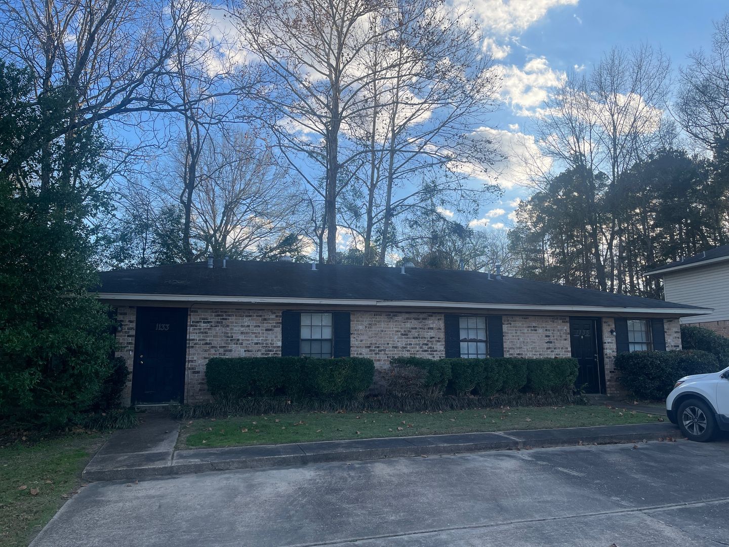 Ruston Apartment: 1133/1135 Sybil Dr