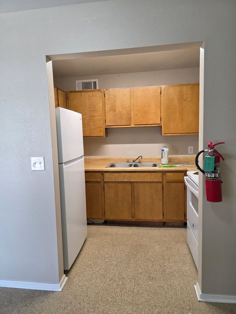 Ruston Apartment: 145 Nutmeg Dr