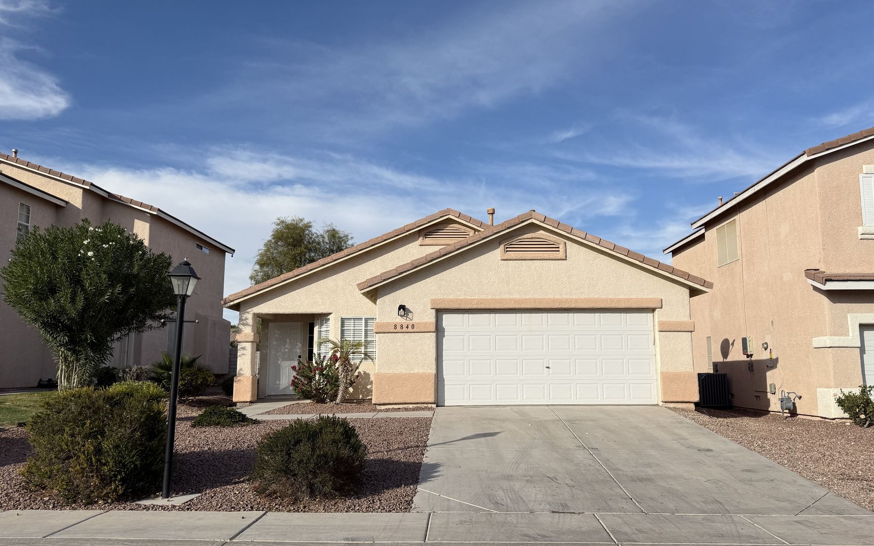 Las Vegas House: 8840 Spinning Wheel Ave