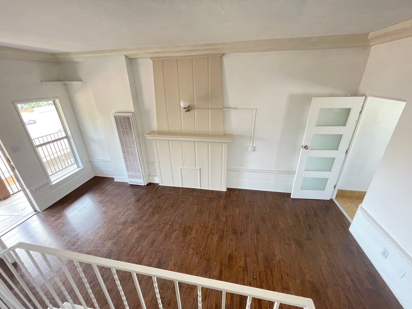 Los Angeles Apartment: 1706 Arlington Avenue