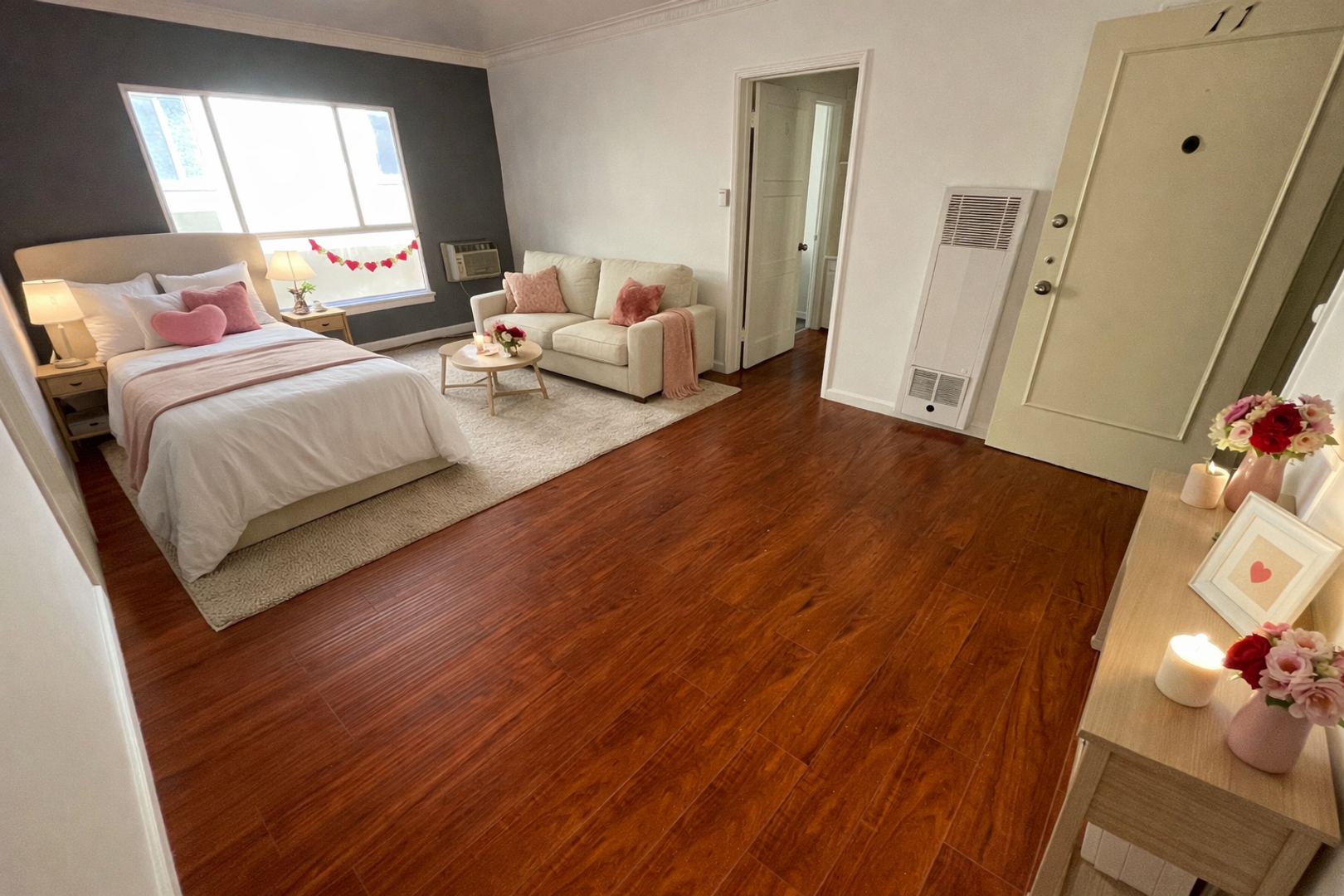 Los Angeles Apartment: 330 - 360 S. Mariposa Ave.