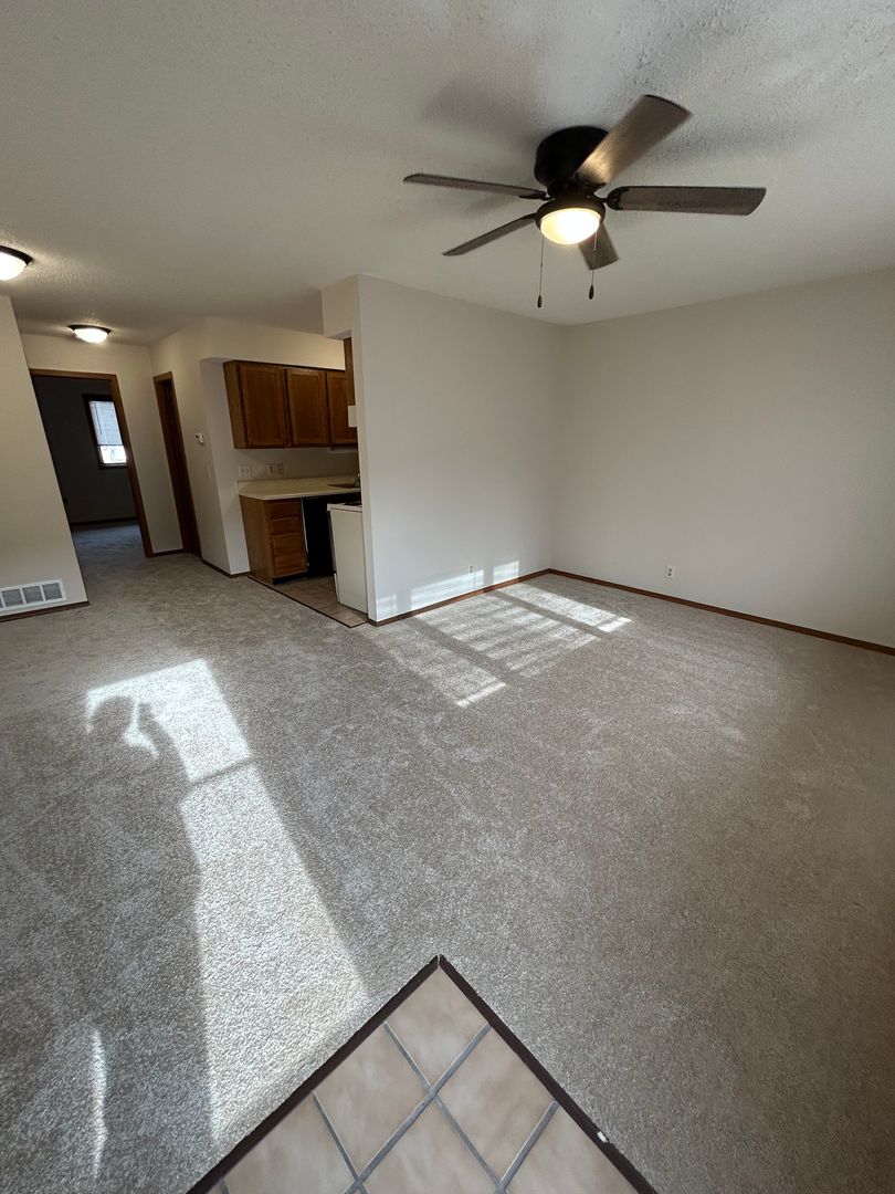 Lincoln Apartment: 2937 N. 53rd Street