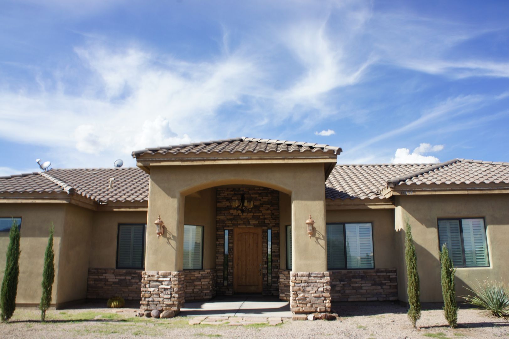 Scottsdale House: 14032 E Cavedale Dr