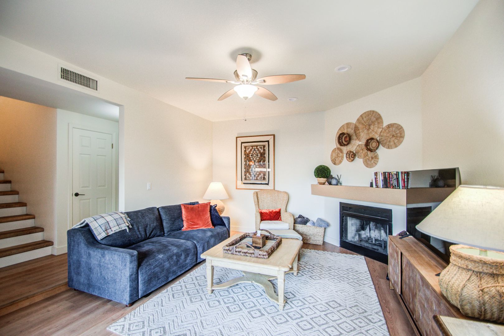 Scottsdale Townhome: 5640 E Bell Rd 1010