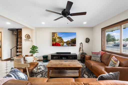 FANTASTIC Furnished 4 Bed/2 Bath Home w/ Private Pool in Tempe!! – photo 1