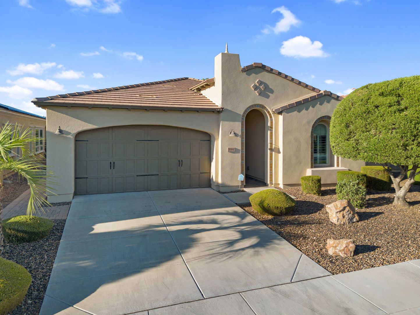 Queen Creek House: 594 E Vesper Trail