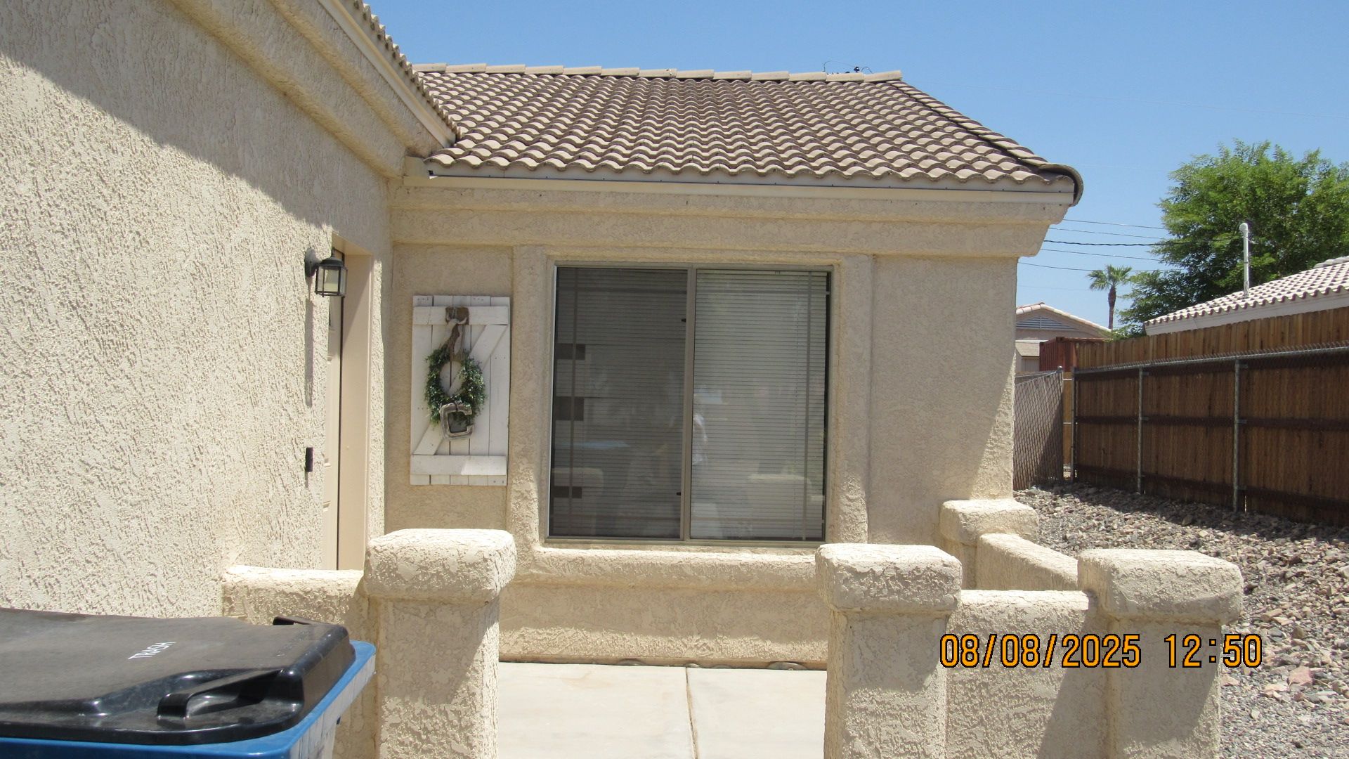 Lake Havasu City, Multiplex: 646 Roamer Ln