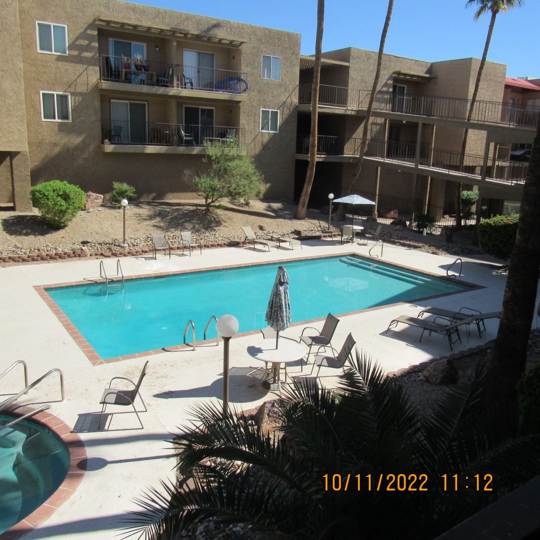 Lake Havasu City Condo: 276 Lake Havasu Ave S Apt B24