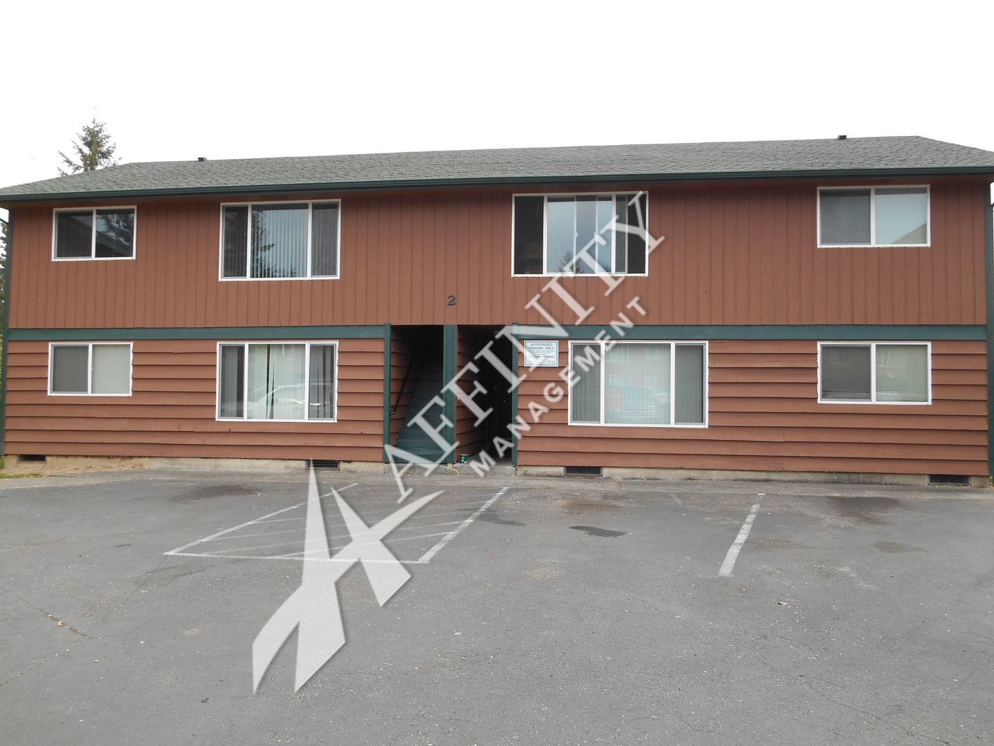 Tacoma Apartment: 4016 84th Street East