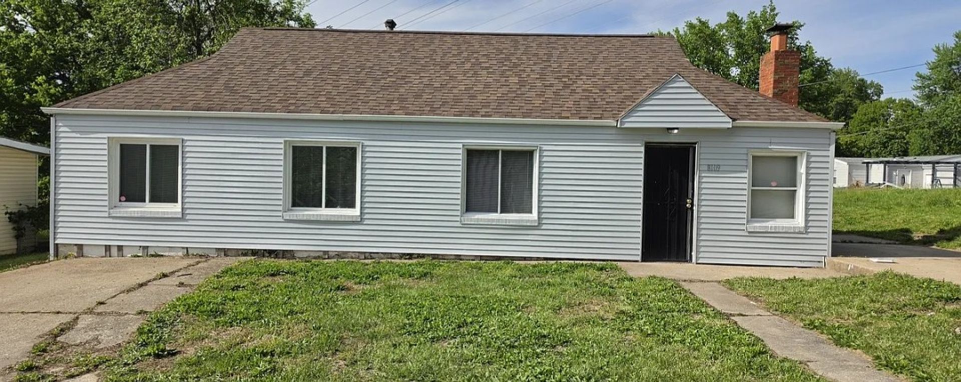 Saint Louis House: 8109 Cler Ave