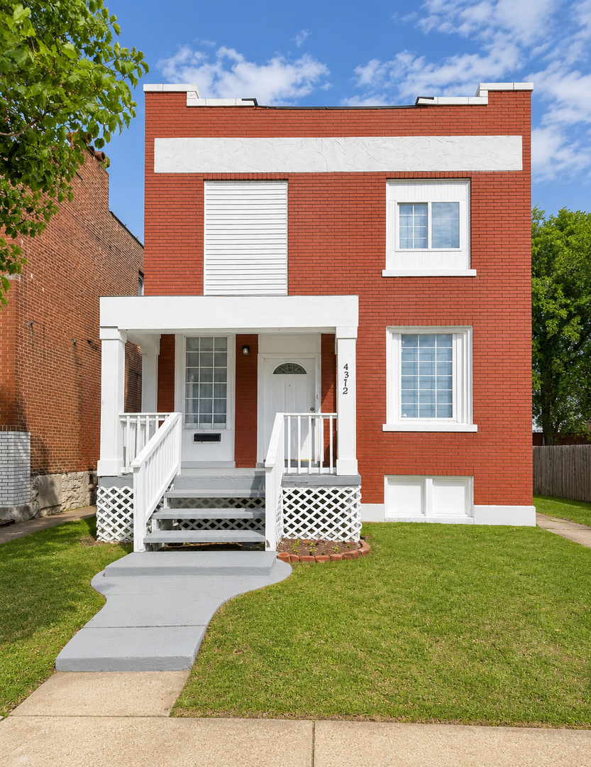Saint Louis House: 4312 Oregon Ave