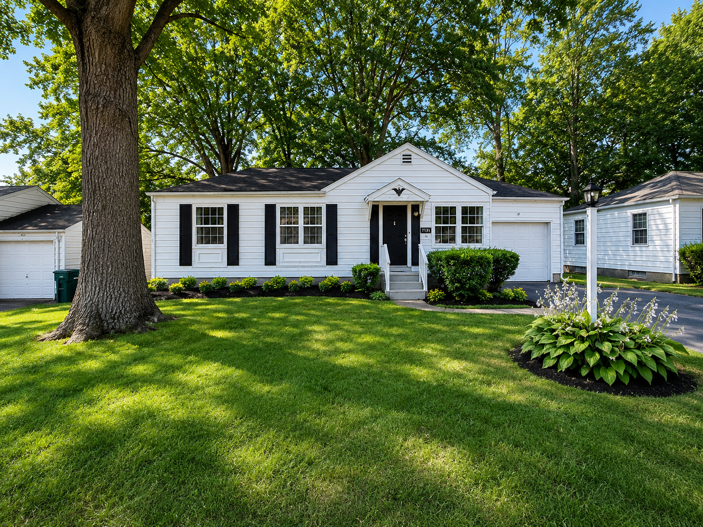 Saint Louis House: 10331 Ewell Dr