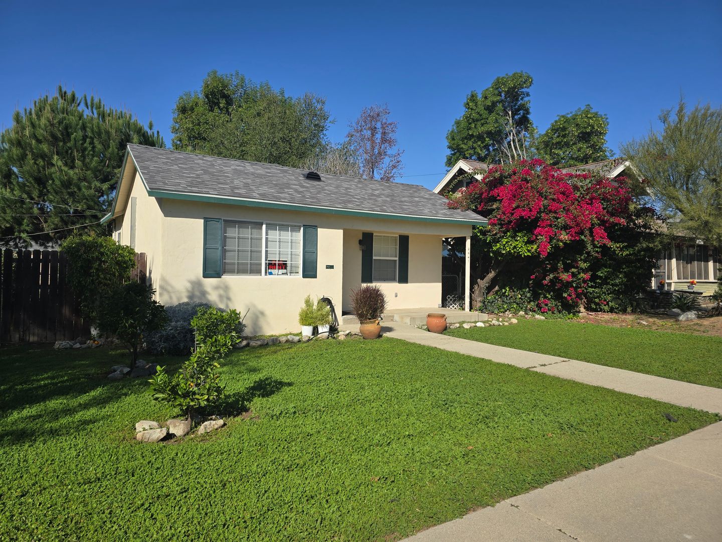 La Verne House: 2641 N White Ave