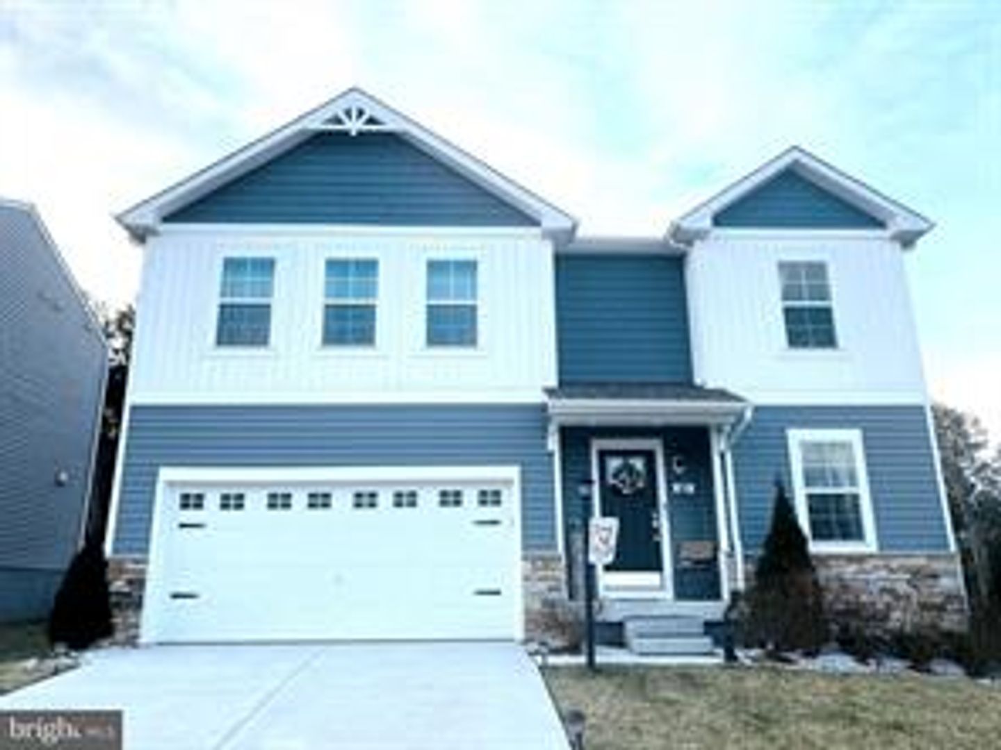 Falling Waters House: 12 Belmont Place