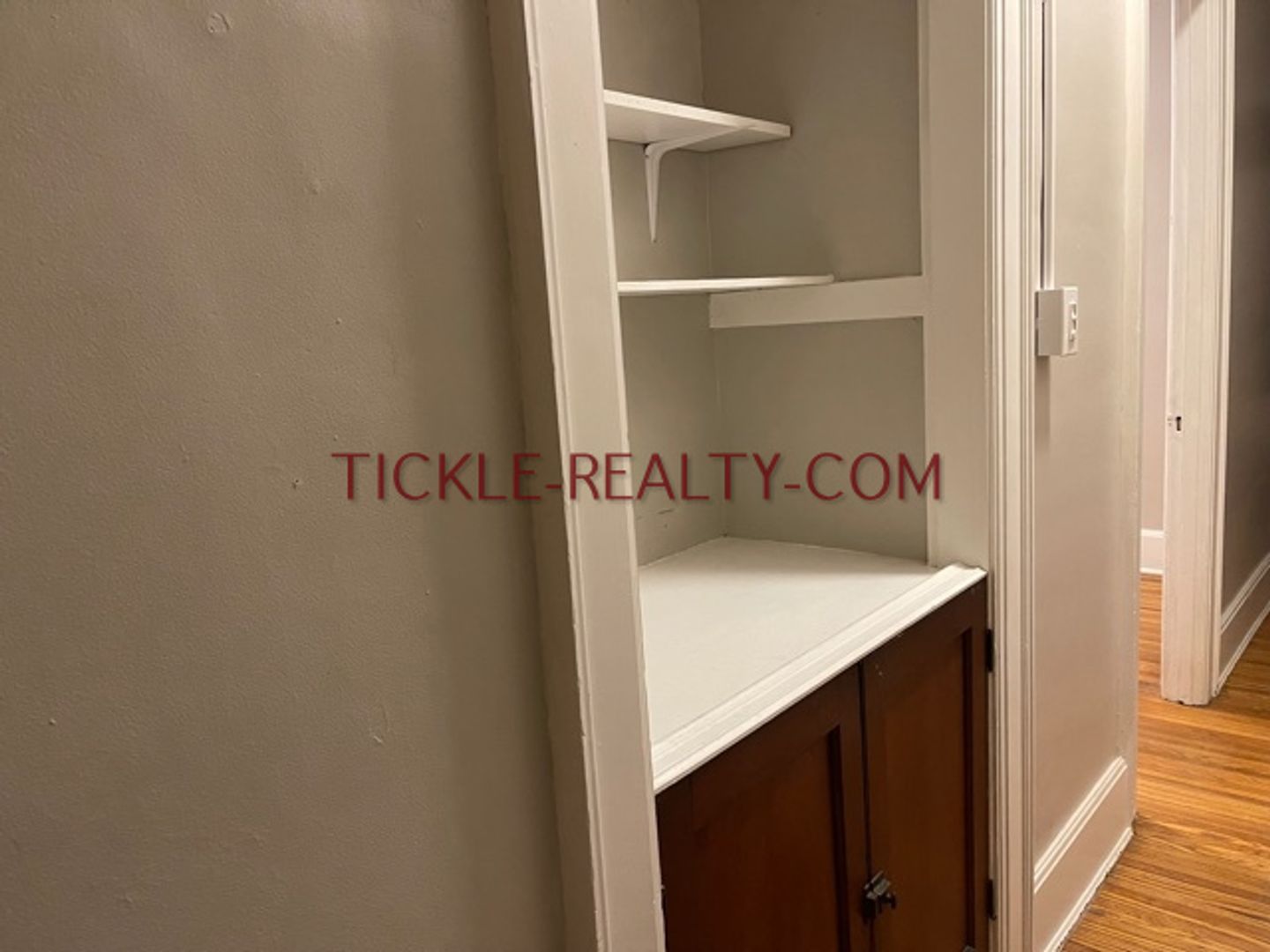 Rochester Apartment: 28 Berkshire Street