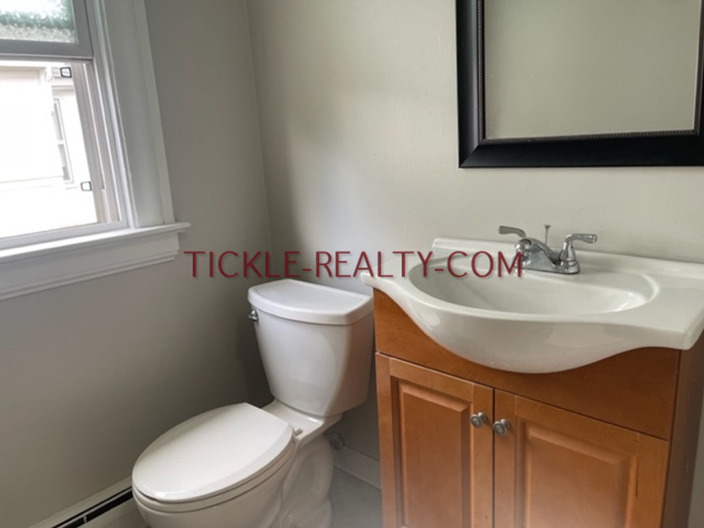 Rochester Apartment: 681 Averill Ave.