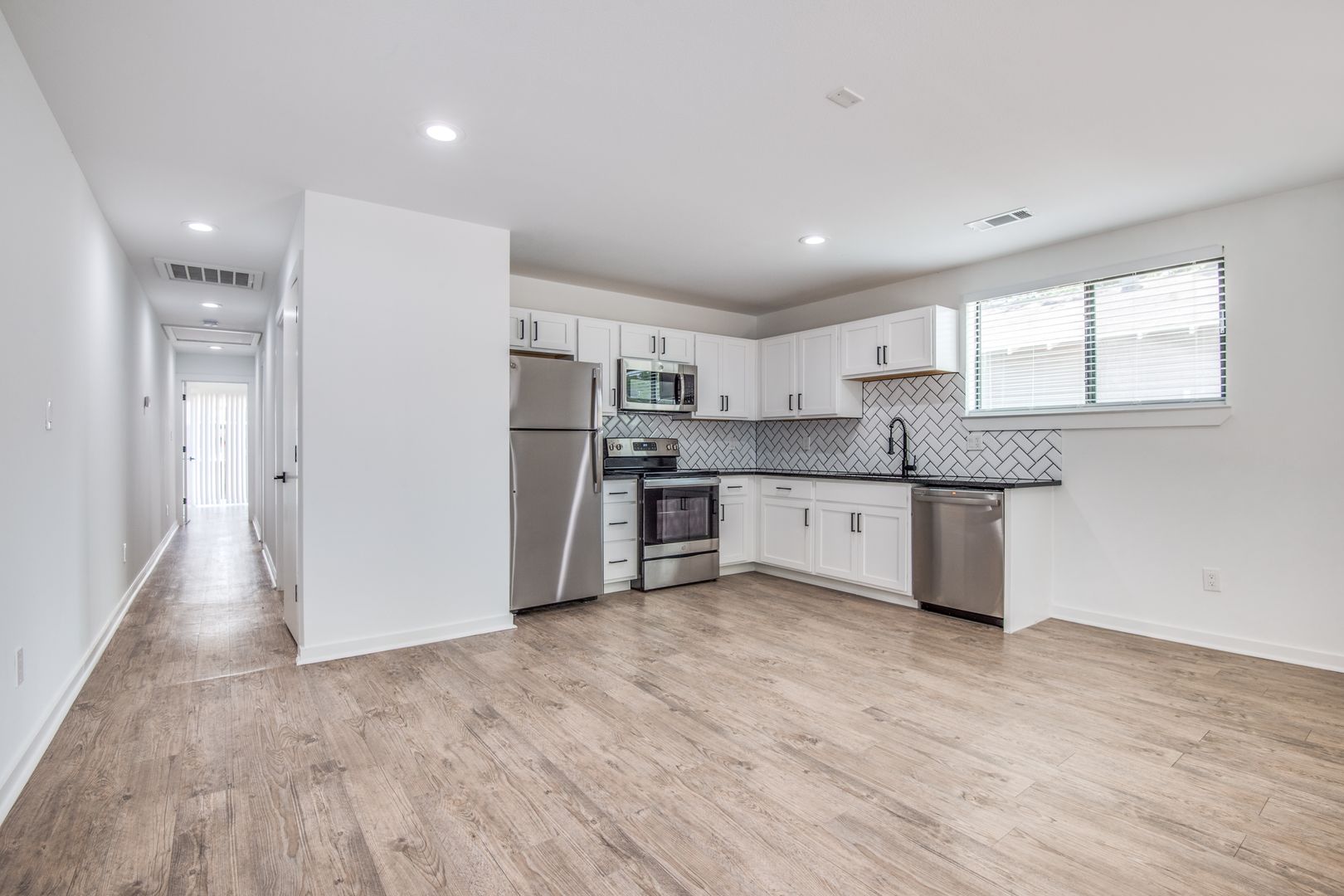 Dallas House: Lansing Street