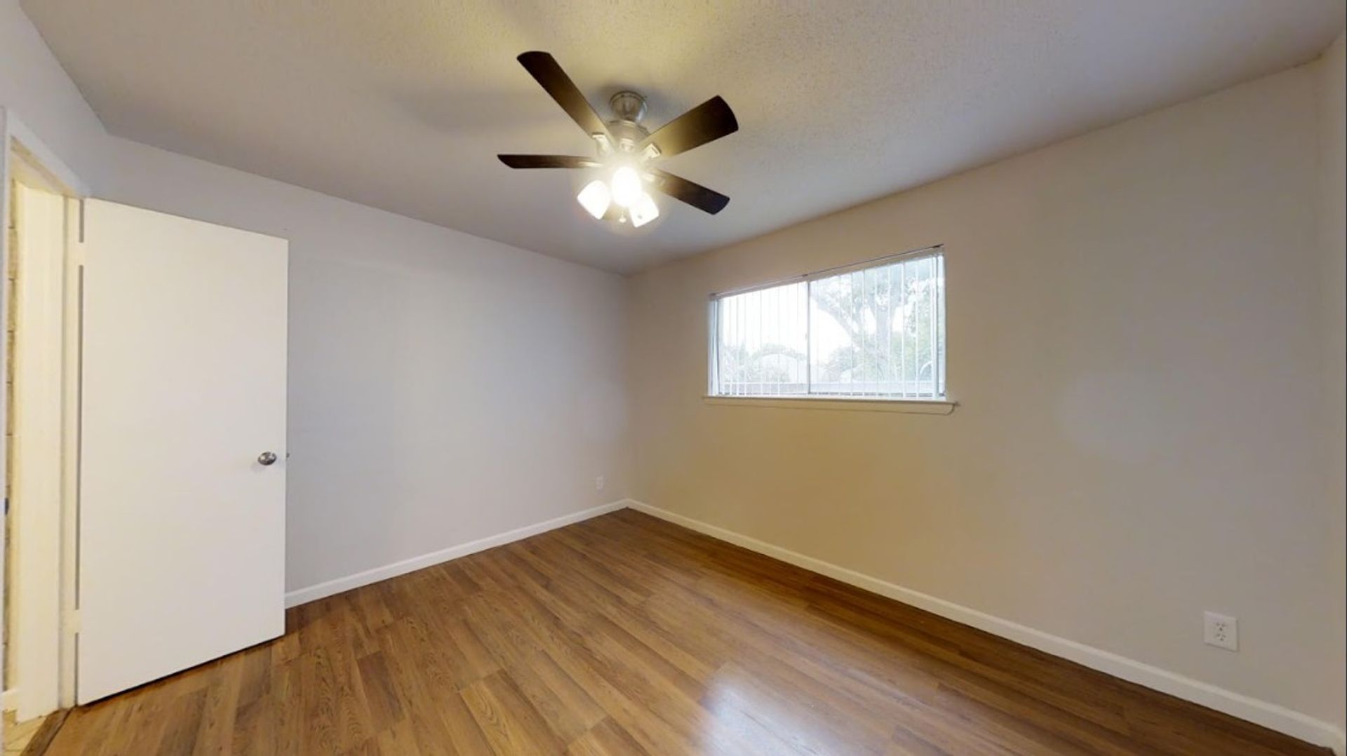 Dallas Apartment: 5221 Bonita Avenue