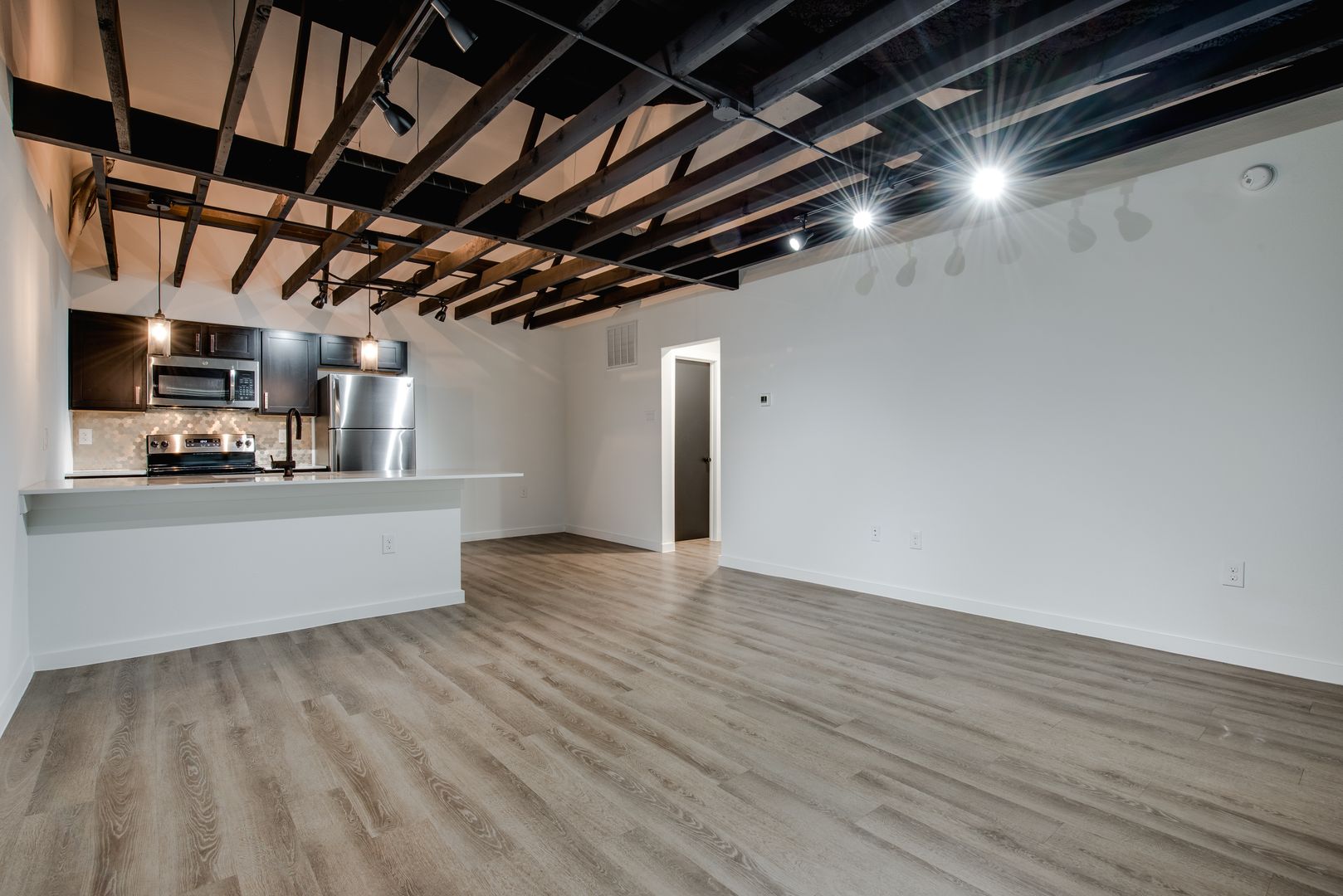 Dallas Apartment: 5103 Liveoak Street