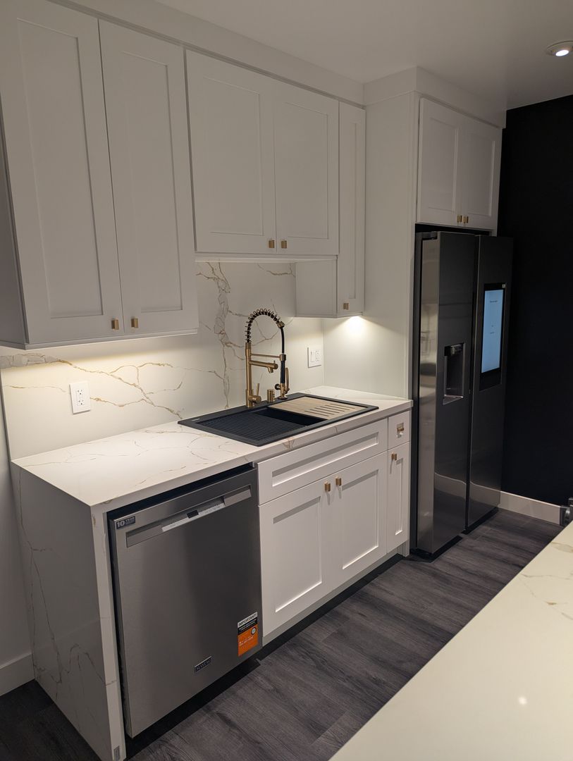 Los Angeles Apartment: 3115 Bagley Ave.