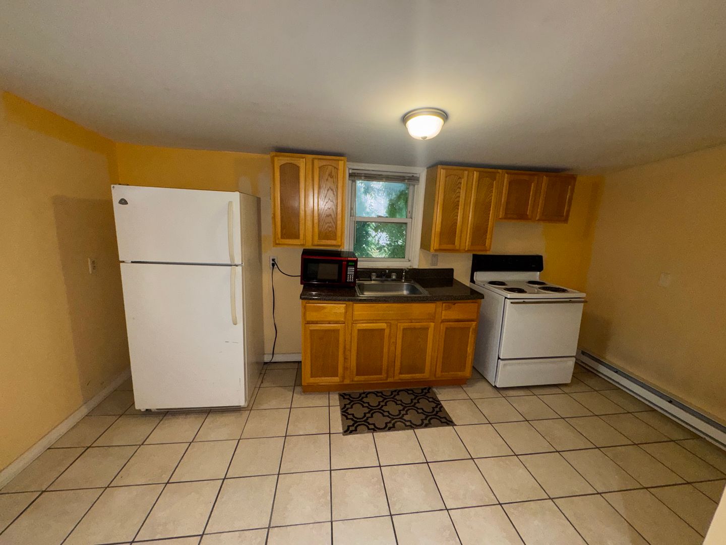Darby Apartment: 4 Creek Ave,