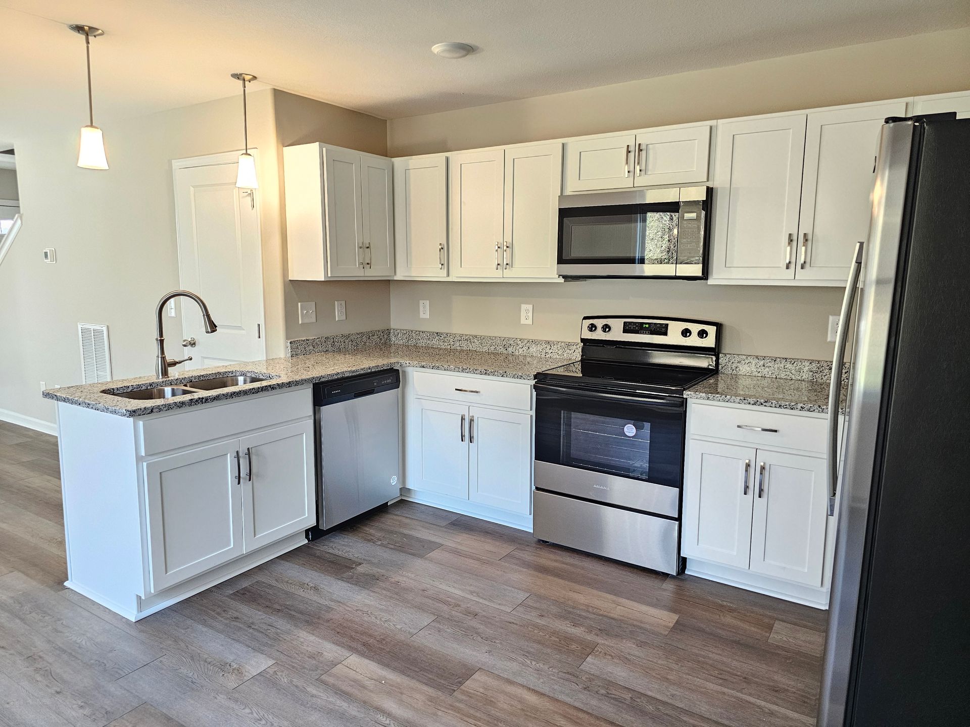 Clarksville Townhome: 161 Hadley dr