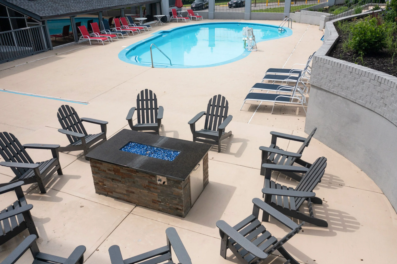 Grill area at Atrium Flats (2 of 3)