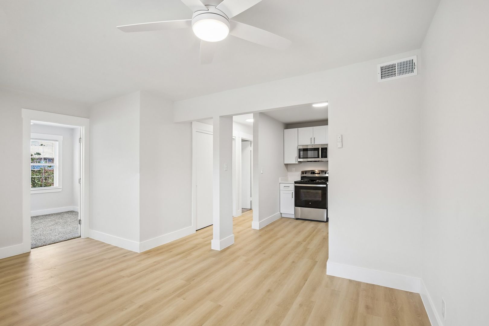 Chateau Apartments 2 of 17