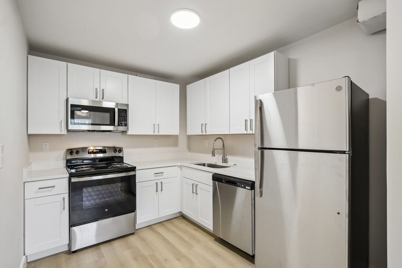 Nashville Apartment: 2000 24 ave south