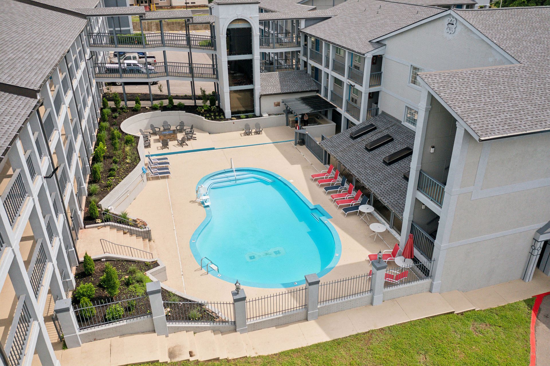 Pool at Atrium Flats (4 of 6)