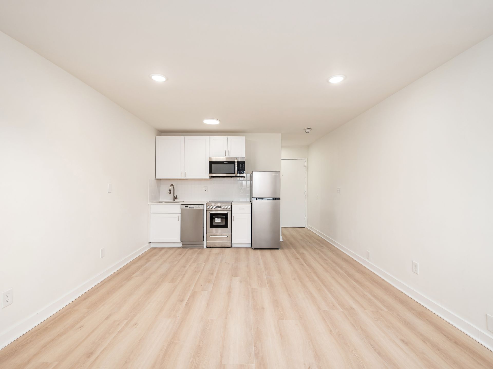 Lumarc Apartments 4 of 12