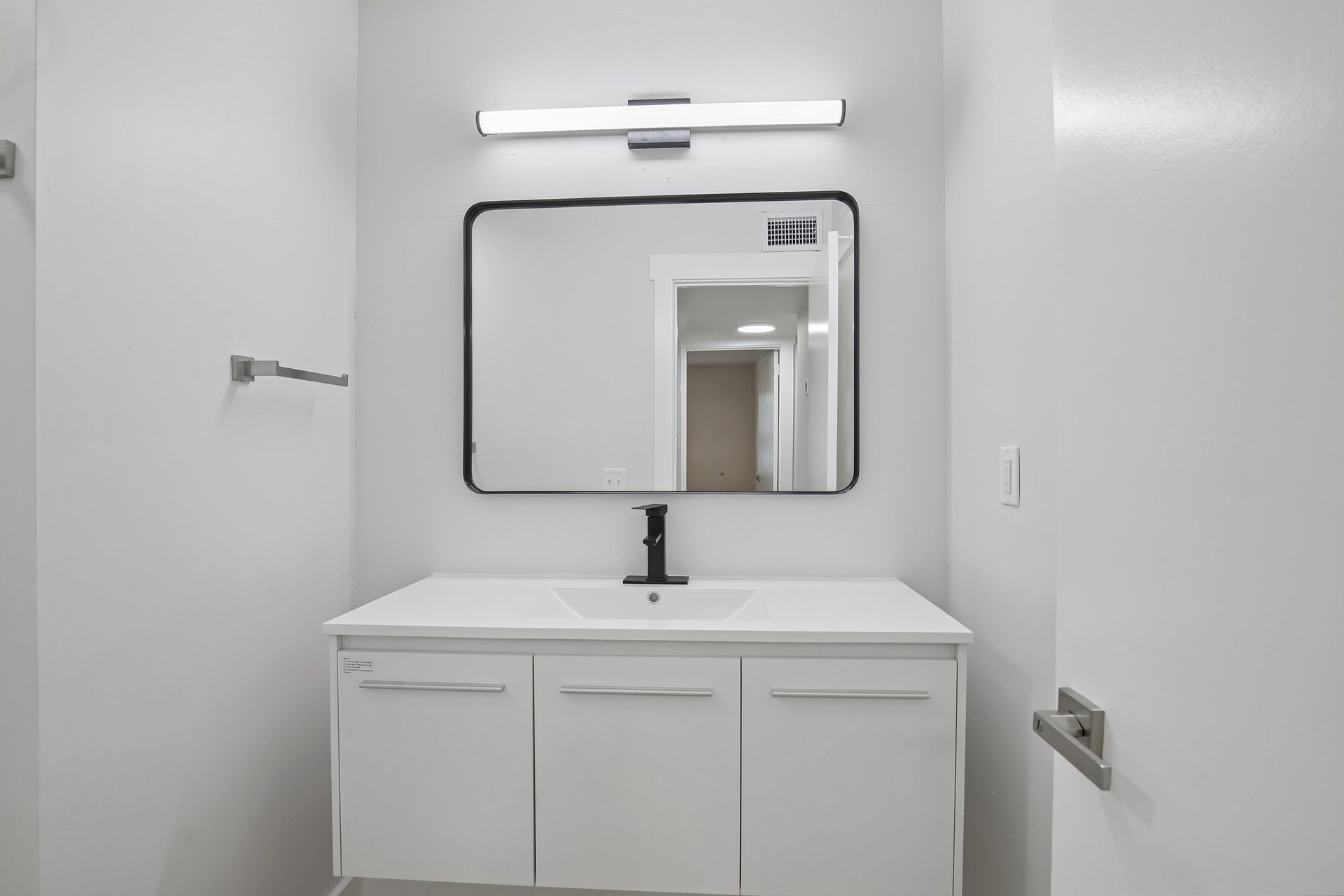 Chateau Apts 9 of 12
