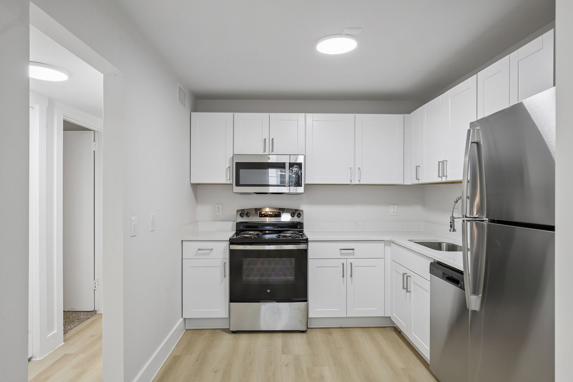 Chateau Apts 1 of 12