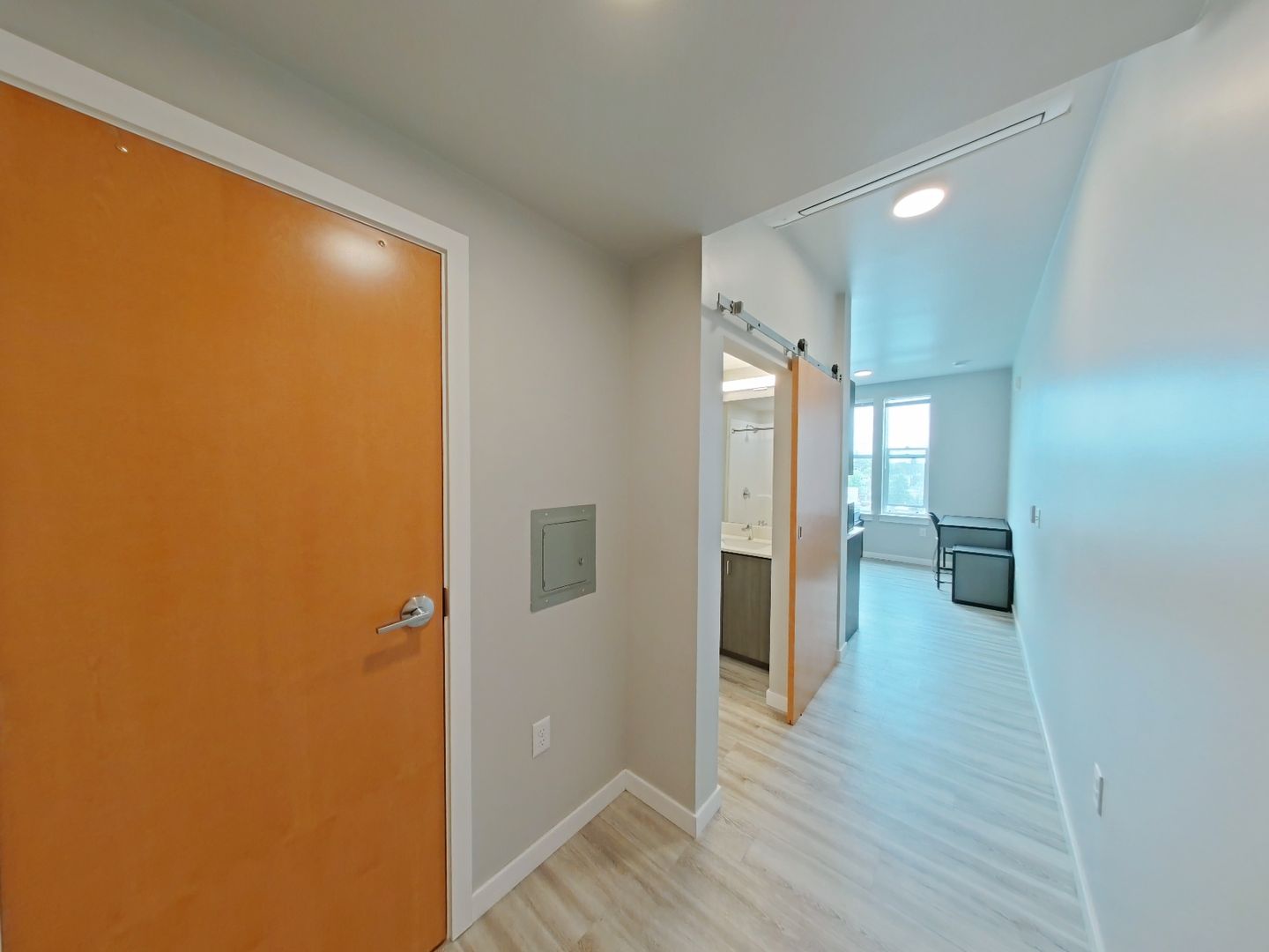 Eugene Apartment: 1820 Ferry Street