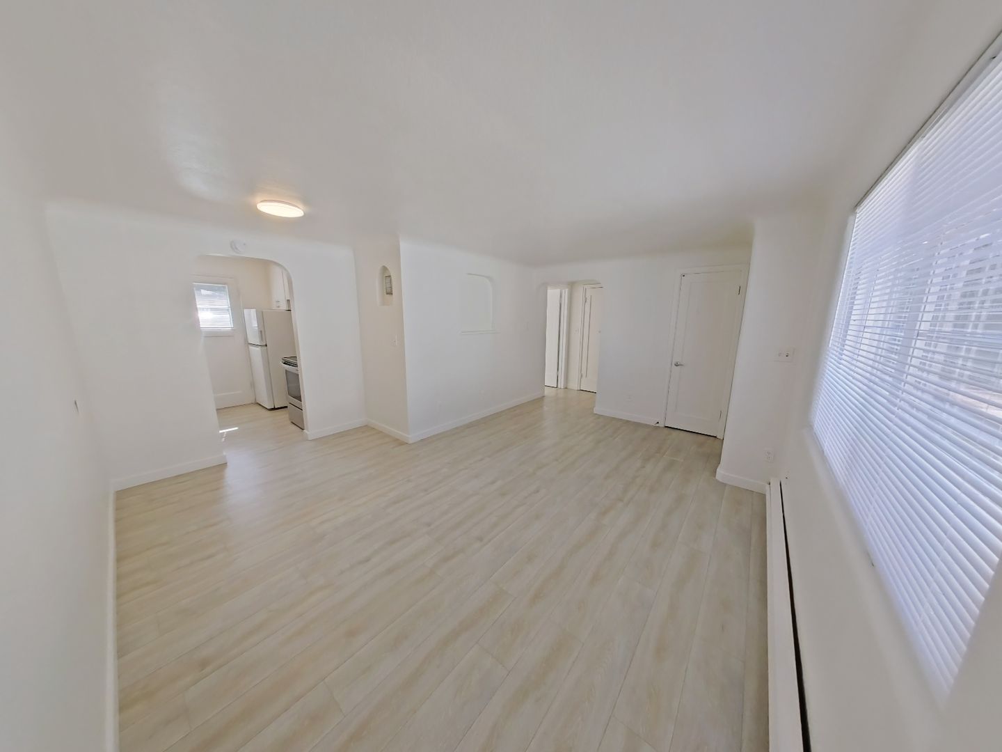Eugene Apartment: 325 West 12th Ave