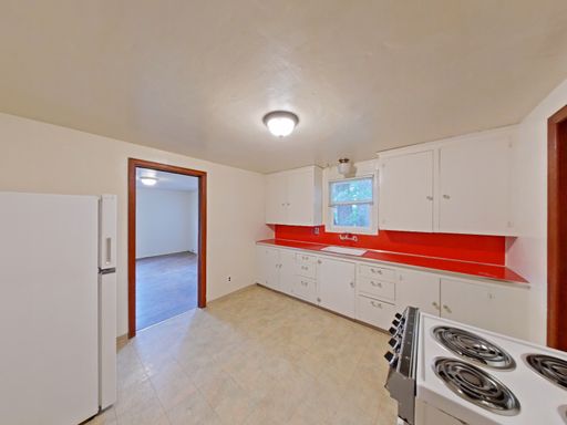 Cozy 1-Bedroom Apartment – Near Campus & Downtown! – photo 1