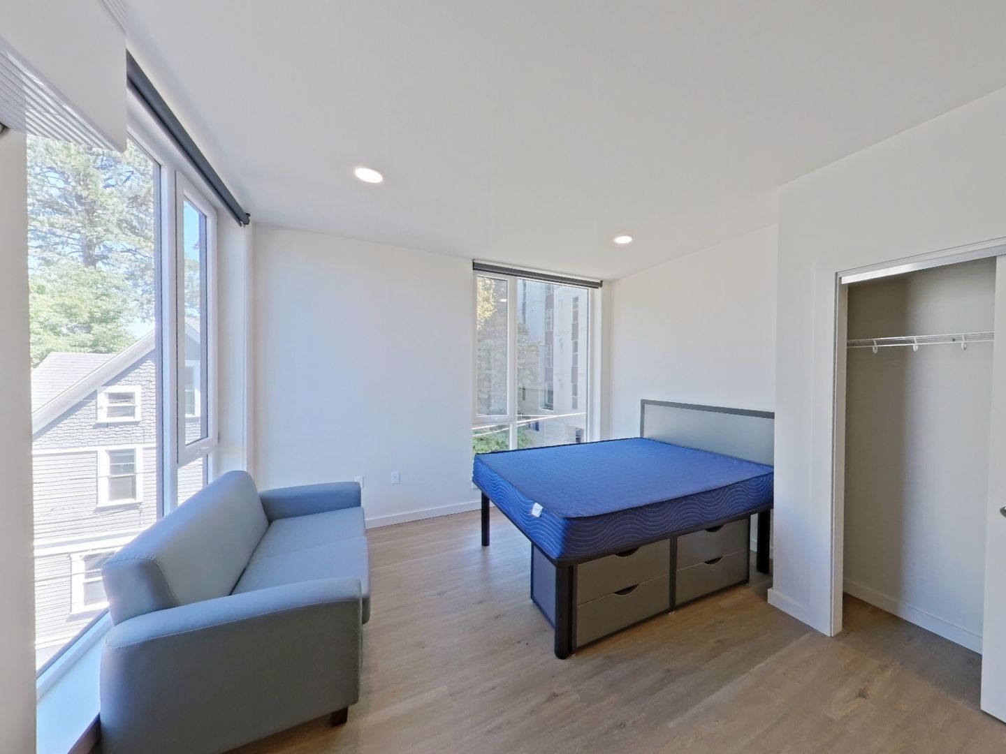 Eugene Apartment: 1125 Ferry Street