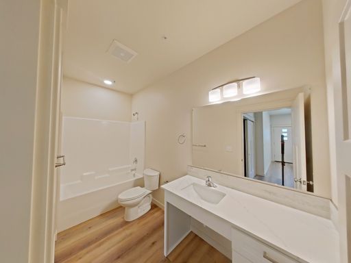 New studio apartment with wonderful amenities – photo 1